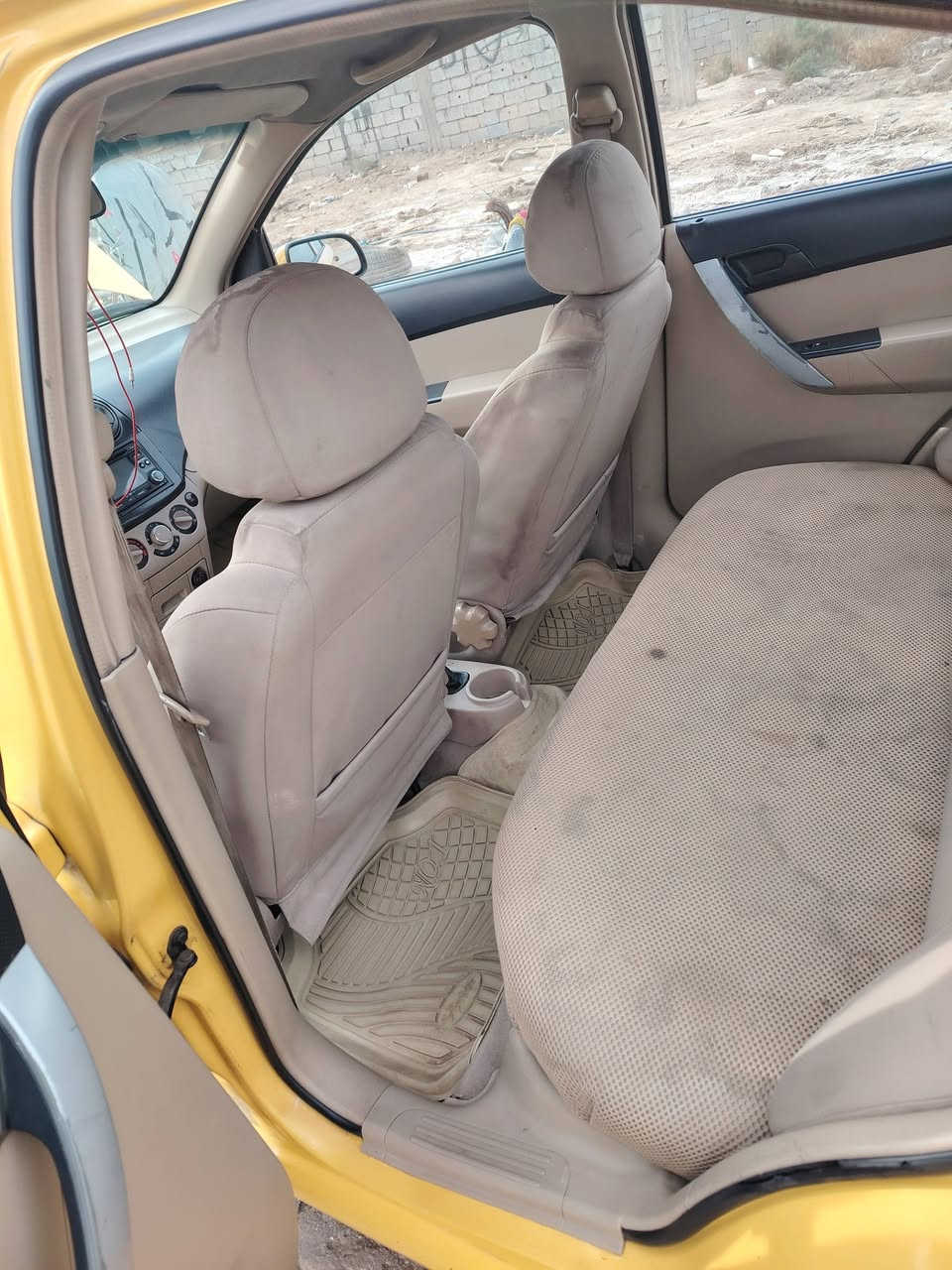 سلام عليكم افيو البيع موديل 11 خليجي كفاله عامه ماعده باردة جاملغ امامي كد شبر مكنه وكير حاويه تبريدثلج شرط تتفئه حداده سياره نص عمر بيعك سونار شرط مكاني بابل الكفل سعر ٦٠ وبيه مجال للاستفسار الاتصال على الرقم *********** مصفره هيه وغرامات سنوه ال ٢٨
