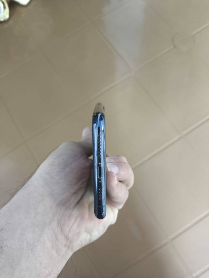 سلام عليكم ايفون 11 برو ماكس
مبدل شاشه نوعيه حلوه 3 خيارات والوانها حلوه وبطاريه 

ابد ميصرف بلشحن طبعا هاي لزكه مو لشاشه مكسوره كلشي مبيها 

رايده ب200 وبي مجال. مكاني الطارميه

***********

***********
