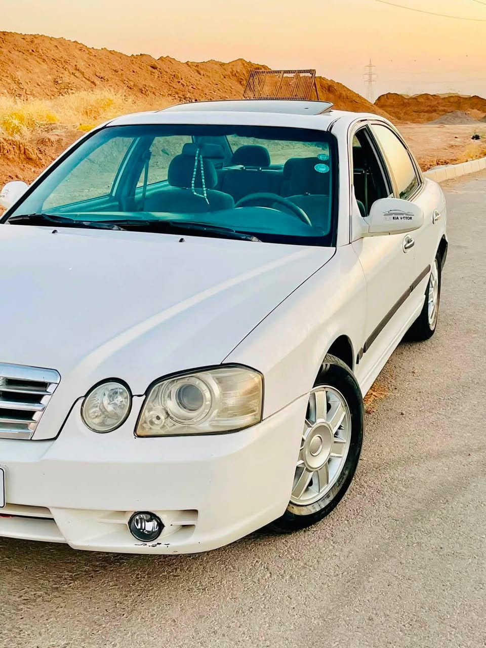 السلام عليكم
اوبتما للبيع بدون مراوس 
موديل 2005
رقم اربيل دولي سنويه جديده هزه جديده 
تحويل مباشر 
محرك شرط مشدود قبل شهرين 
6 سلندر حجم 3000
گير شرط اوتوماتيك 
كشن سايق كهربائي 
مراياة شفط كهربائي 
صندوگ كهربائي 
اربع جامات كهربائي 
فتحه سقف كهربائي
منضومة لايتات زنون المانيه 
تبريد ثلج 
سويچين بلاديات 
اربع سماعات بيتيس
السياره على وضع الشركه 
كلشي شرط بيها شغال
كشنات بلاديه 
السياره ماشيه 244 الف على موديلها 
سيارت جديده ونضيفه 
وفول فول مواصفات للاخير 
صبغ جماليه بدون ضرر وبدون معجون 
تفاصيل اكثر 
*********** بي واتساب 
السعر 64 ورقه وبيها مجال للطيبين 
عنوان السياره اربيل
