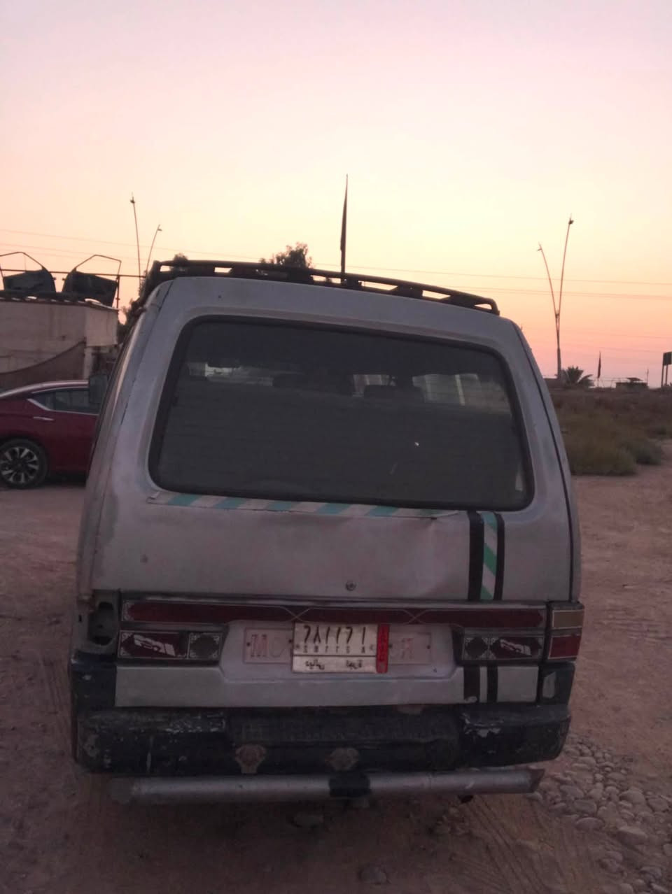 كيه موديل 93 مكينه جديده شواصي نظيفه سنويه نافذه 25 هيئة مطلوبه 100 بدون غرامات السعر المطلوب 23  تحويل  او وكاله المكان بعقوبه الغالبيه  هاتف ***********
