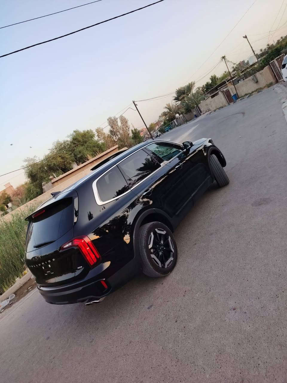 تولورايد 24اخت الزيرو فول السياره
ارباك ستيرن ماشيه 10

دخول جديد بدون رقم بدون لوحات 

السعر 235 ورقه مجال بسيط سعار مناسبه

***********

***********
المواصفات 
1 بصمه تشغيل وابواب 
2 فتحه سلايد
3 انضمه قياده ماوس 
4 تدفئه  كشنات
5 شاشه كبيره 
6 فور ويل 4x4
7 حساسات خلفيه 
8 رادار امامي وتوقف ذاتي 
9 شاحن واير ليس
10 كشنات جلد منفصل في اي بي
11 كشن كهرباء مساج
12 مخارج شحن وكهرباء كل السياره 
13 لدات نهاري 
14 هند بريك بصمه 
15 اوتو هولد 
16 اوتو ستوب 
17 داخل اسود ملكي
18 ستيرن رجاج وتوقف ذاتي بحاله الخطر
19 تحكمات فول 
20 ويل كب الجبير 
21 محرك 3800 
وباقي المواصفات المعروفه  وبل خير للمشتري مقدما
