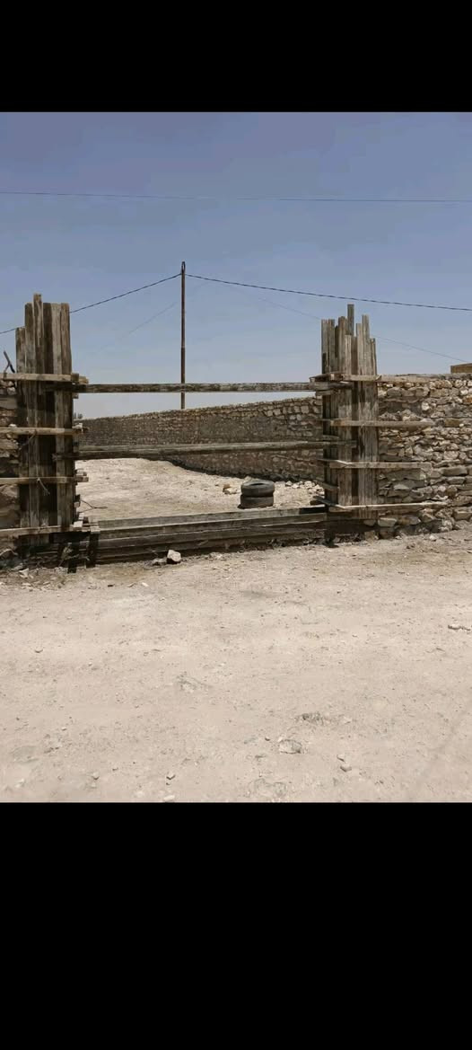 سلام عليكم نجار متفرغ أعمل كافه الأعمال نجاره خشب جديد  وشغل هندسه مكاني سماوه رقمي ‏‪***********‬‏ هاذ البي وتساب ***********
