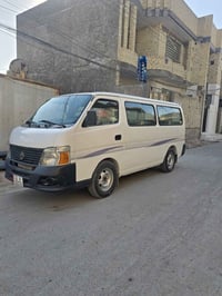 نيسان يورفان • ٢٠١٠ • تحويل مباشر