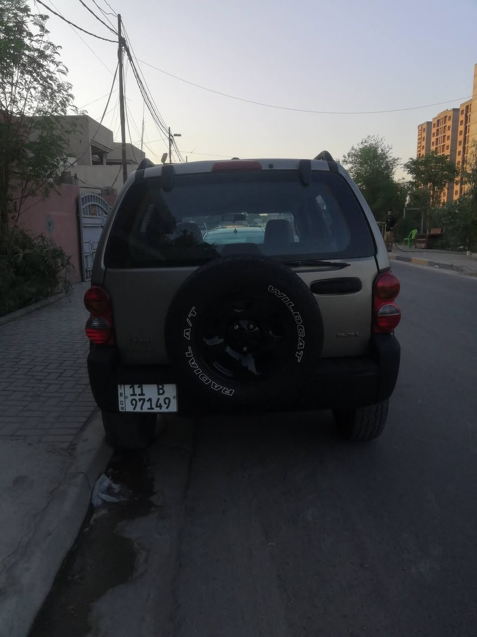 السلام عليكم اقره المنشور ياله تخابر جيب لبرتي 2007 سياره بدون حادث مبدل بيها قماره اثر سقوط سقيفه كير مكينه لغد وشاصي ودواخل مكفولات وتبريد كله مكفول تخم تاير دوشمه جديده ارقام هزه جديده رقم بغداد باسمي مكاني بغداد الدوره السعر 62 وبيها مجال خابرني ودلل واتساب *********** او***********

