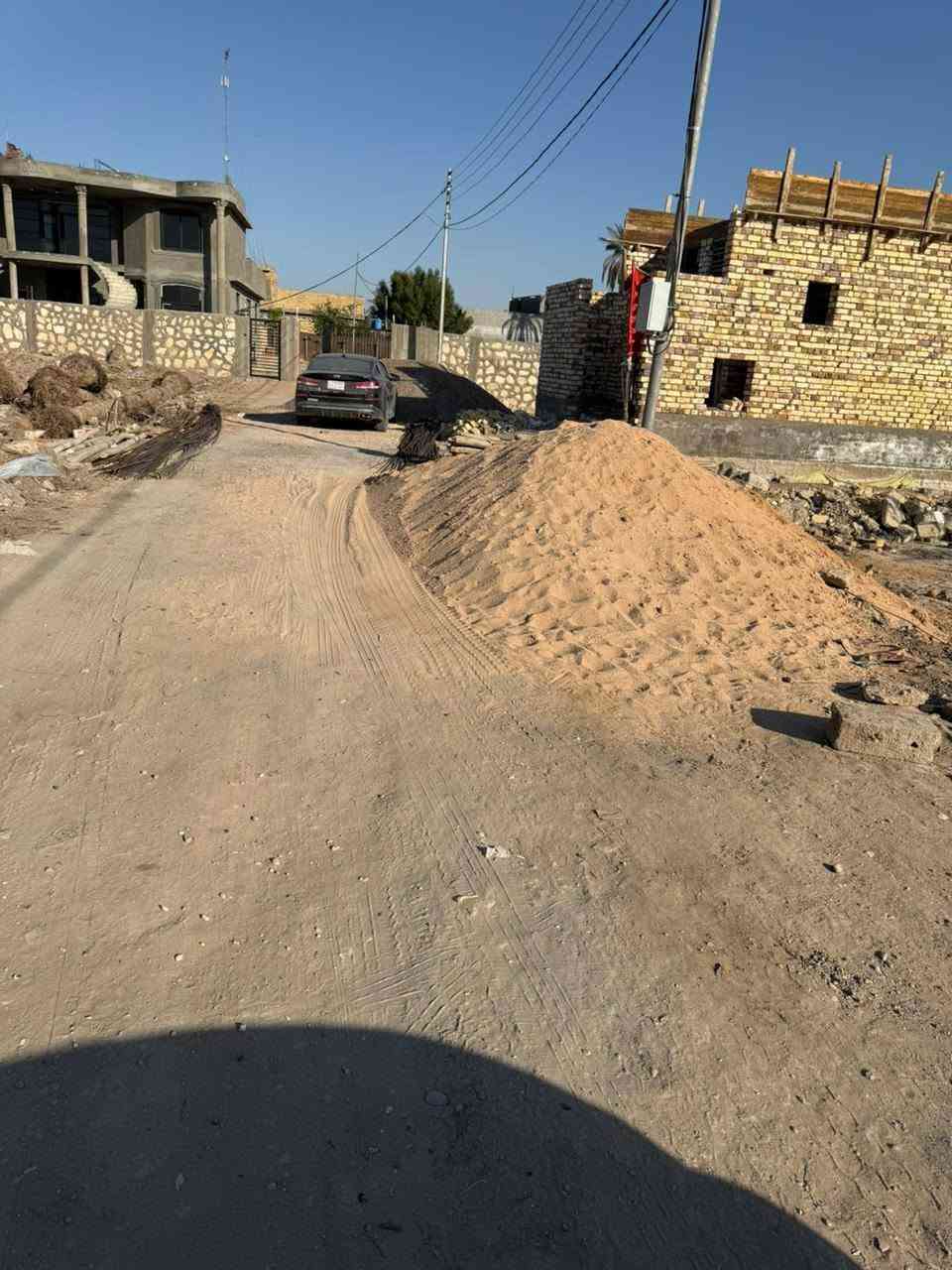 قطعة ارض للبيع مساحه ٢٠٠متر
طابو زراعي سند٢٥واجه ١٠متر نزال ٢٠ متر 
داخل حي سكني خدمات كامله ماء اساله كهرباء ظفيره انتر نيت ضوي عنوان حله ورديه سيف سعد شارع ٣٠ مقابل طابو صرف الاتصال على الرقم 

***********
