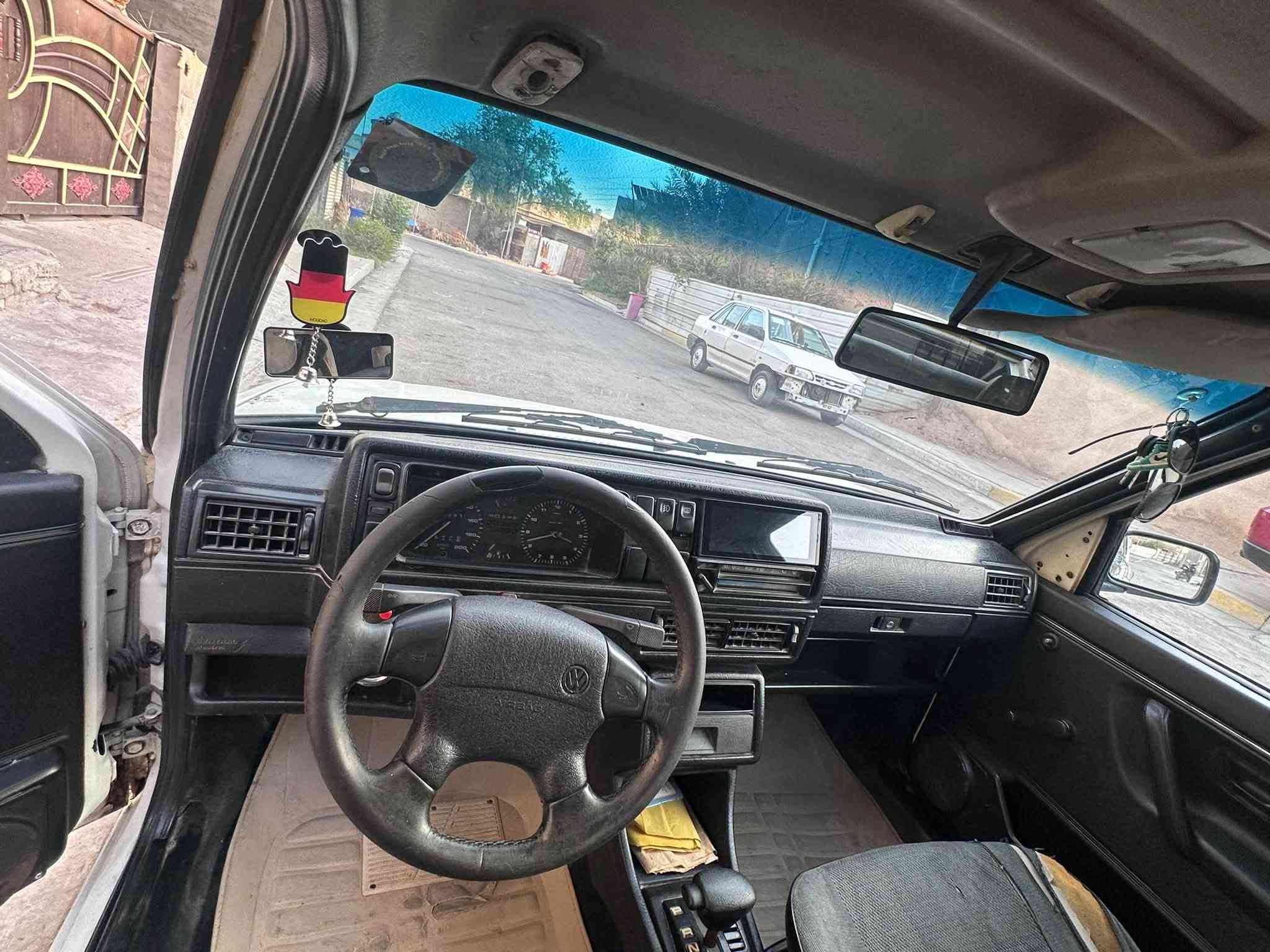 🔥 للبيع — فولكسفاغن كولف عضم 🔥
🚗 موديل 1991 | سيارة بلادية | كير أوتوماتيك
⚙️ مكينة 1800

المواصفات والتجديدات:
• كير ومكينه جديد شادهن
•تخم تاير جديد
· سلف جديد 
• فيت بم جديد
• دبة ماي جديدة
• مكاين جام جديدة
• دوش جديد
• راديتر جديد
• منظومة بريك جديدة
• صدر أمامي جديد
• صدر خلفي جديد
• بلكات جديدة
· كل الغراض الي شادهن وصولاتهن موجوده من حجي ليث ✅

📍 الموقع: بغداد

✨ سيارة مرتبة ومتعوب عليها 

📞 للاستفسار:
***********
