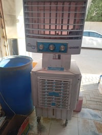 مبردة للبيع مشتغلة شهر واحد فقط السعر ٣٥٠ وبيها مجال تبريدها جيد جدا  ...