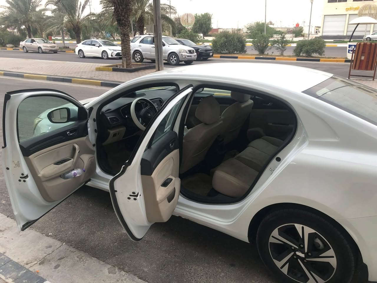 ميغان • ٢٠١٩ • رقم بصره