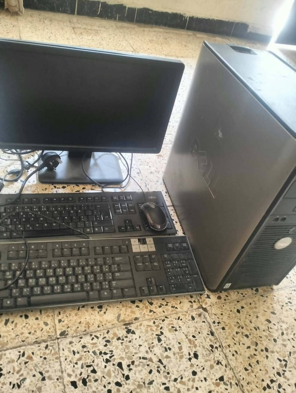 للبيع ما بيها اي شي شغاله تفيد العاب ما تشغل نت سعرها 85وبيها مجال
*********** بي واتس
