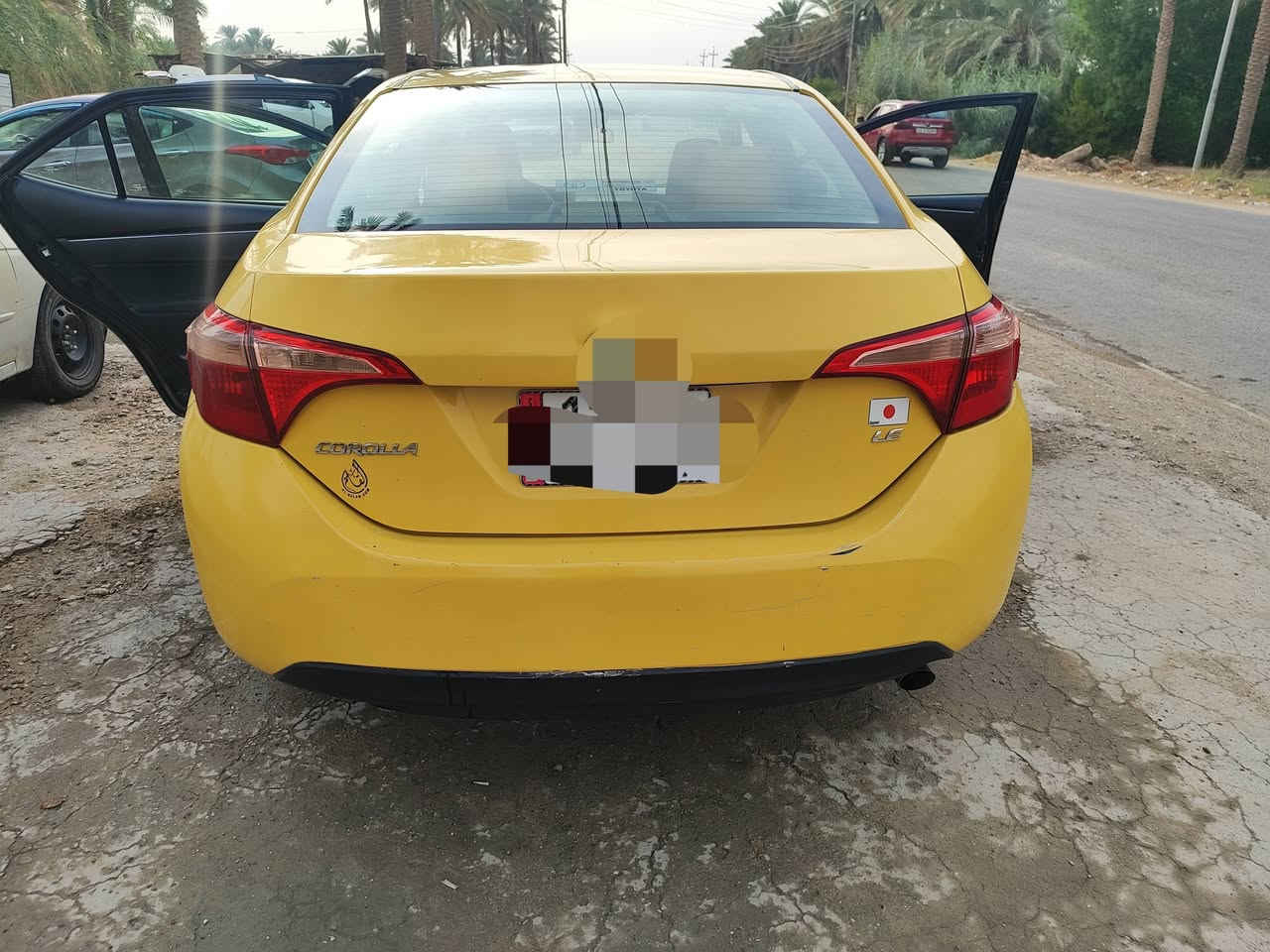 سلام عليكم 
كورلا للبيع موديل 2018 
اللون اصفر كير ومكينه كفاله 
مكينه 1800 مواصفات عادية 
حادث بنيد فقط بدون دواخل 
ماشيه 152
رقم بغداد بسمي تحويل ثاني يوم 
السعر 130 ورقه وبيه مجال بسيط 
الرقم ***********
