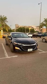 شوفرليت ماليبو بلاك 2024 فئة Rs رياضيه لون اسود موصفات بصمة ابواب وجنط...