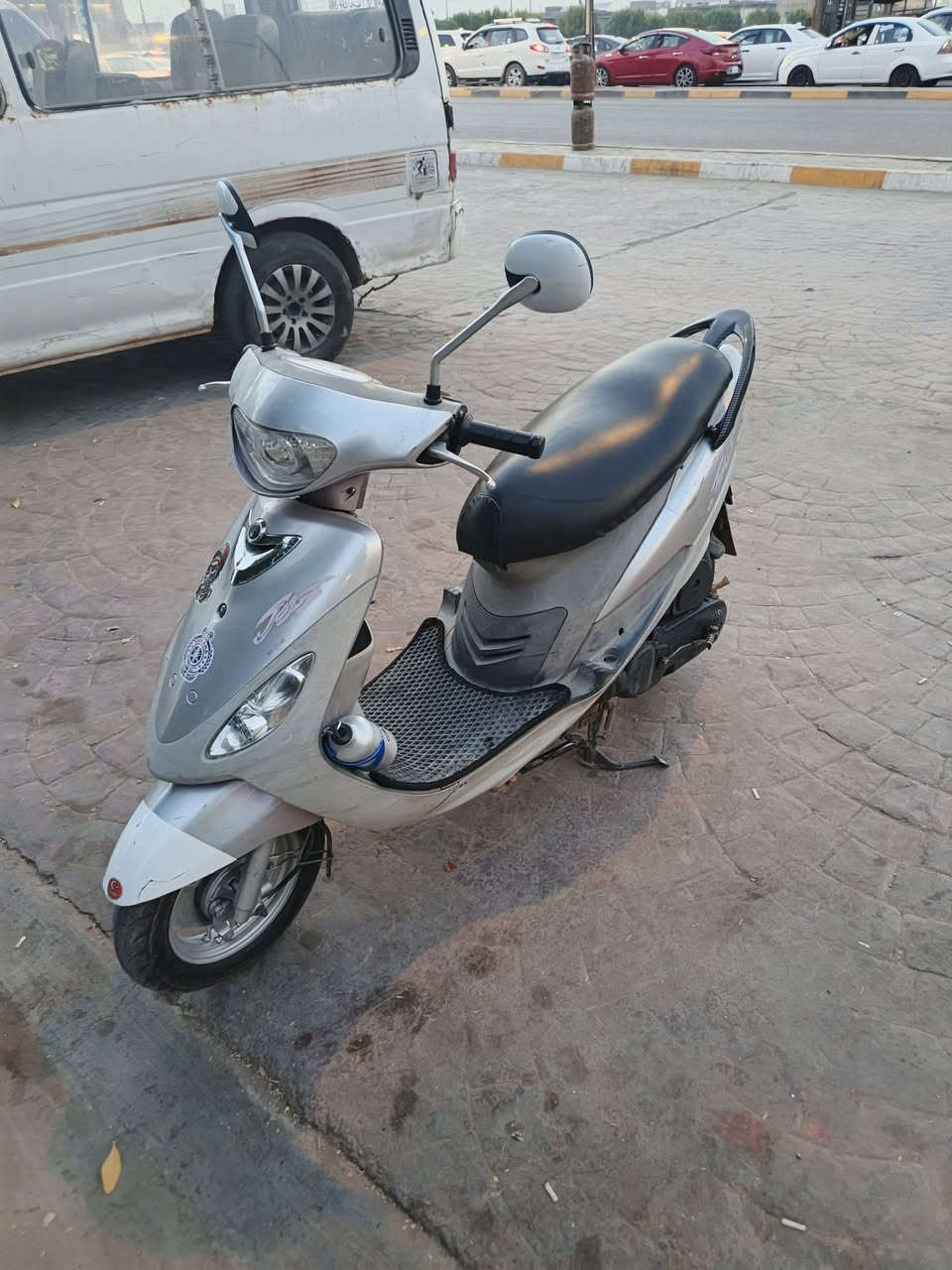 سلام عليكم دراجة منغولي كفالة عامة السعر 750مع المجال ***********
