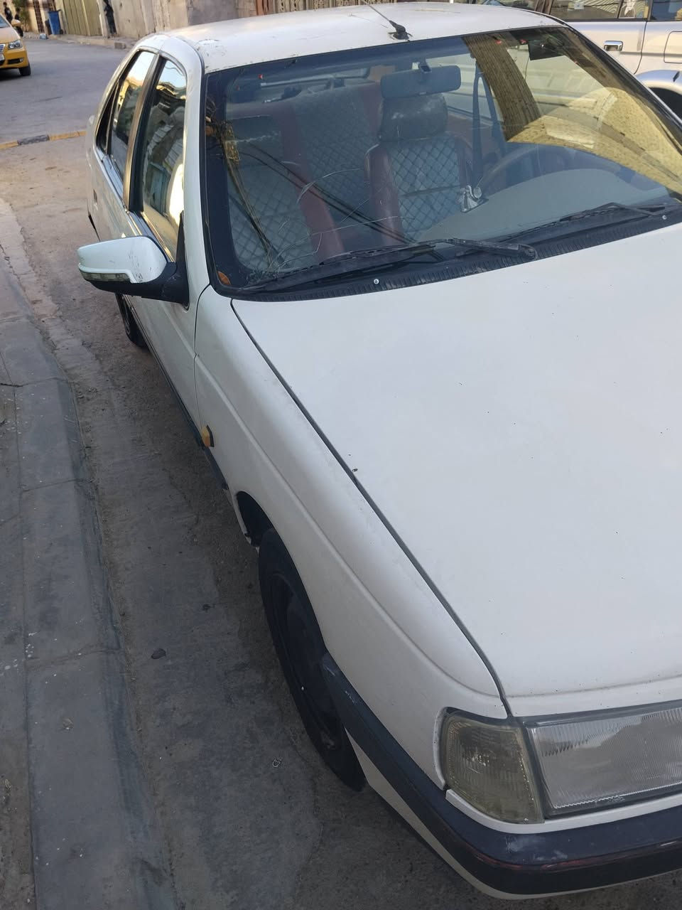 السلام عليكم بيجوglxموديل 2010بسمي السياره جاهزه بيه ملاحضات بسيطه تبريد شغال صدر مكينه كير جاهزه بدون ضريه فقط هلالات بغداد بسمي عنوان بغداد السعر 28وبيه مجال الزعفرازيه***********او***********
