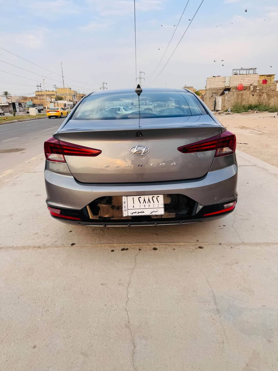 السلام عليكم 
السعر  114 اقل من هيج سعر ماتلكه 
الانتره 2019 أمريكي صوره الحادث مرفق بالمنشور بدون ايرباك بجم كبس شركه 
رقم مثنى تحويل مباشر 
ماشيه 160
مواصفاته معروفه 
مكينه 2000 دوش المرغوب كفاله برغي مامفتوح بيه 
تحكم مقود جهتين
 رادار جانبي والأمامي 
سياره جديده وجاهزه 
مكان السياره (الشطره حي المعلمين )
اكثر استفسار  ***********
