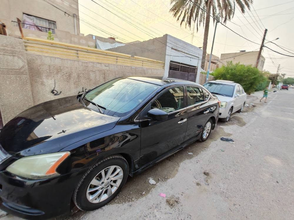 / نيسان سنترا 2013 اسود رقم بغداد امريكي
محرك  2000 
بيها بنيد وجاملغ

المكان الغزالية
*********** بغداد, العراق

