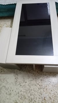 طاولة كبيرة • ١١٥×٦٥×٤٥سم • ٤ طاولات صغيرة