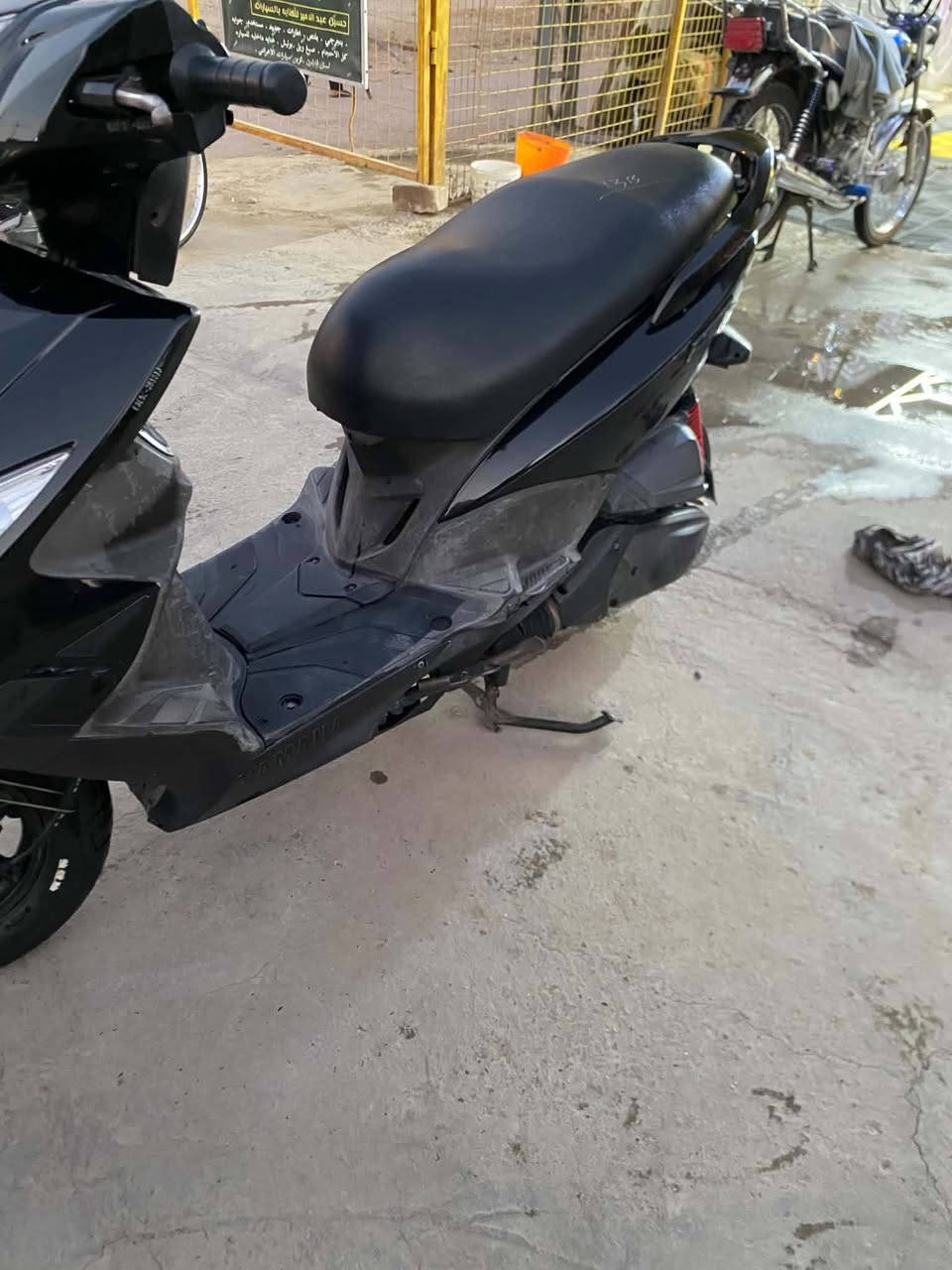 سلام عليكم شباب 
دراجه GTRللبيع
دراجه نضيفه نضيفه كلش تمام
دراجه بلاديه كله 
برغي مامفتوح بيه
دراجه ماعايزه شي شرط نكره سلف تشتغل
مكاني نجف ناحيه الحريه
رقم ***********وبي واتساب 
رجاء ماتعرف بيهن لاطب وتكسر بسعره
لان دراجه تعبان عليه دراجه نضيفه وشلعه ومعدل تخبل
بلاديه بلاديه 💕🫀
