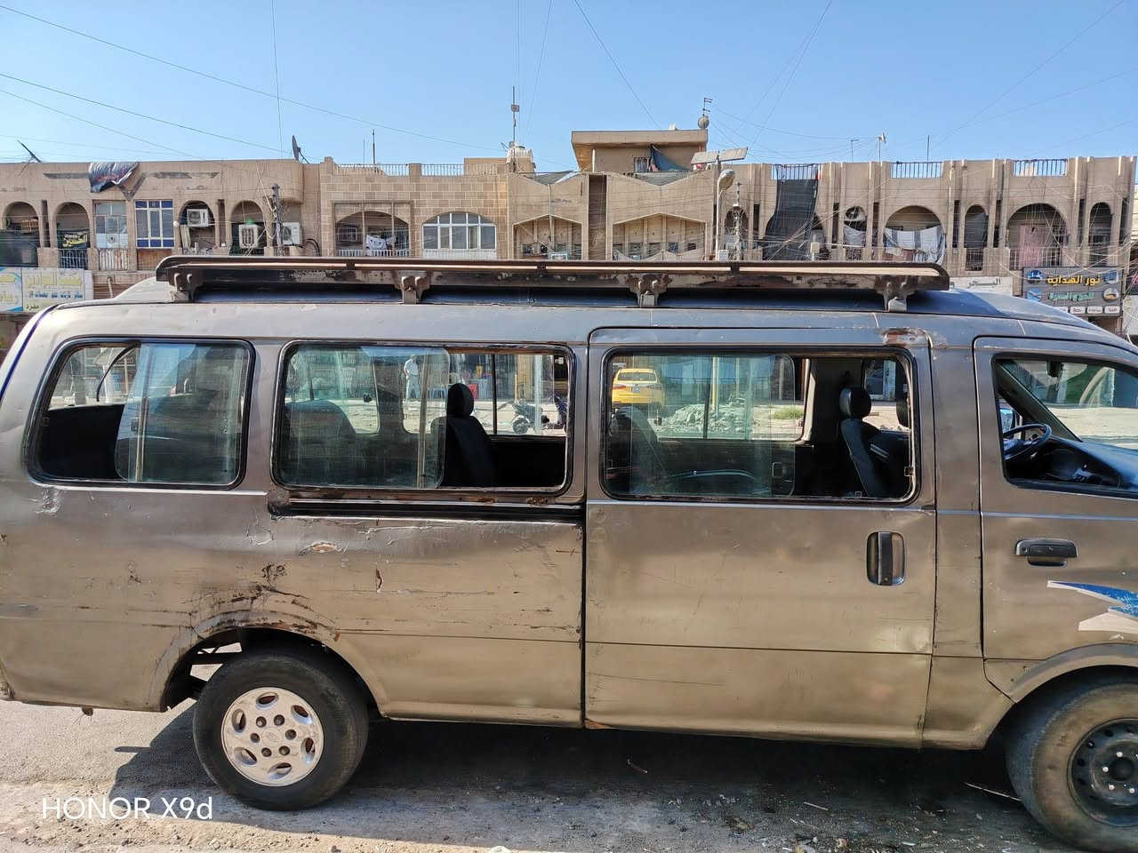 السلام عليكم بريجو شبوط للبيع موديل 2000 مكينه كير اكسل خير من الله سياره جاهزه لشغل كشنات تخم مال ستاركس جدديد تخم تاير ويل كب البدي شوف العين 65 وبيها مجال مكان السياره بغداد حي العامل للاستفسار أكثر الاتصال ***********

