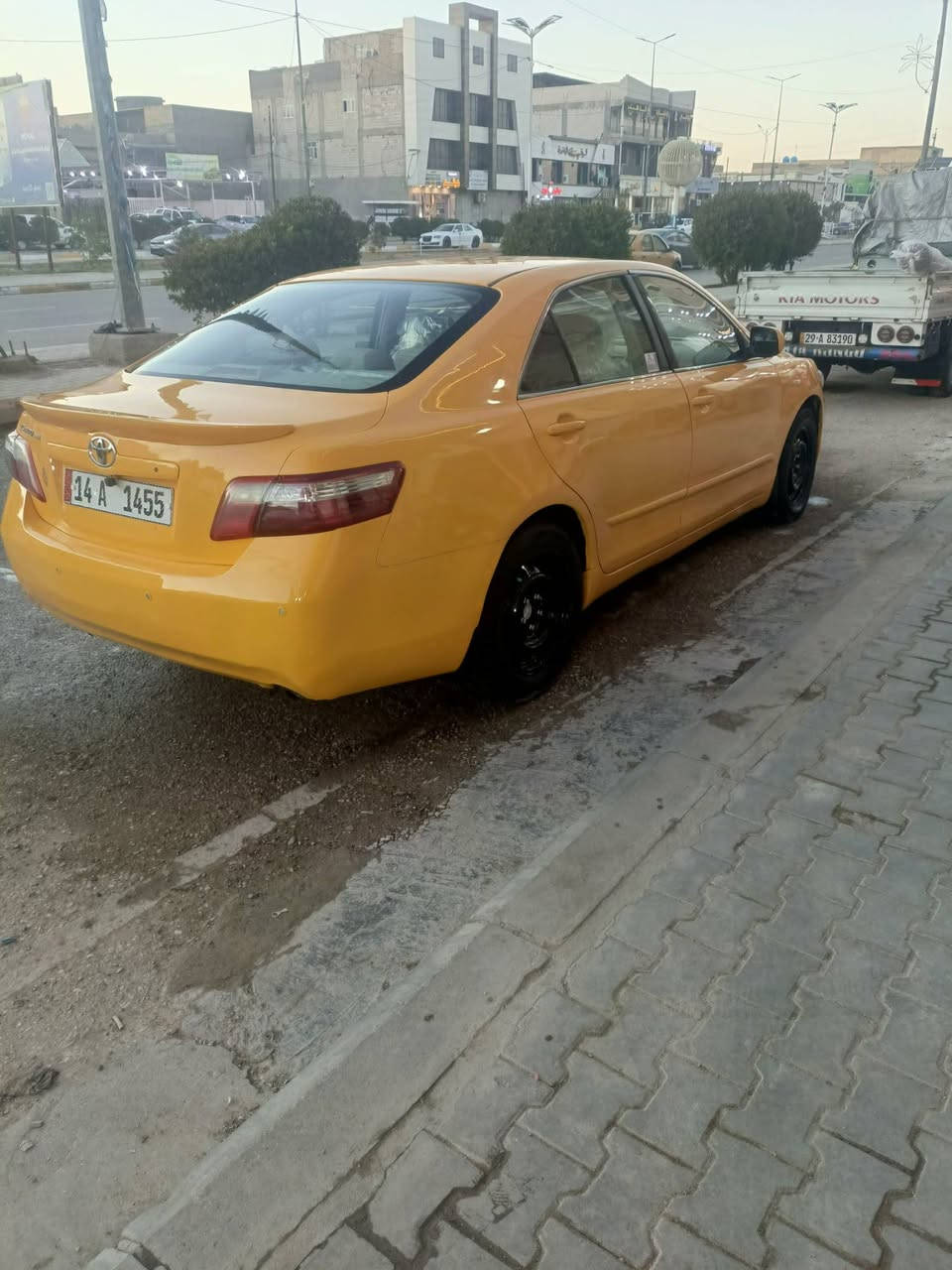 بيع او مراوس 
السلام عليكم كامري موديل 9خليجي سياره احلا من صور  مكينه 2400 جاهزه مكينه كير حداديه جديده تخم تايرجديد مصفره هيئة وغرامات باسمي سنوية ل2030 رقم نكليزي  بيها جاملغ الامامي مبدل بدون عابر سياره جاهزه تبريد مايشتغل نقص بس كنبريسر *********** مكانها سماوه
