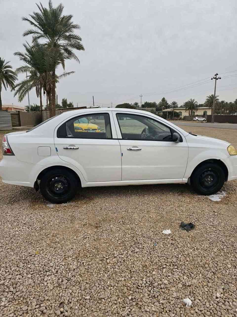 سلام عليكم افيو موديل 15سياره بسمي بيهه بارد قليل بل باب مال السدر كير اوتو تبريد بس بيهه بوري طاك حداديه خير من الله تخم تاير السياره جاهزه كبل للشارع مكينه كير بحاله جيده…………  رقم صاحب السياره ***********اني مكلف بلنشر اخوان عنوان السياره دوانيه قظاء الشاميه
