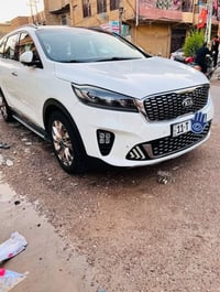 سورنتو ٢٠٢٠ • ٦ سلندر • ٧ مقاعد