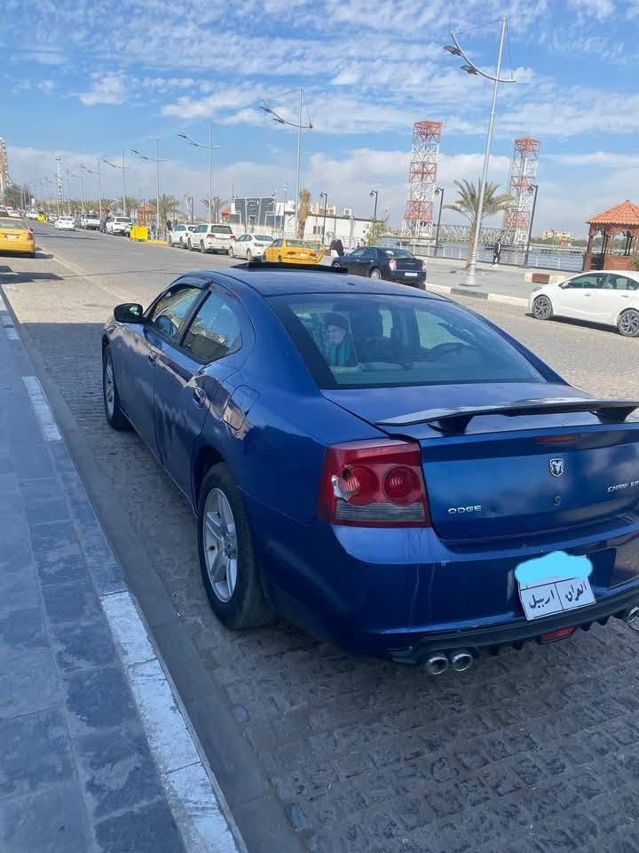 السلام عليكم للبيع او مراوس چارجر2010 جاهزه مكينه وگير 3500 تبريد فقط نقص غاز السعر 30 للاستفسار *********** العنوان البصره
