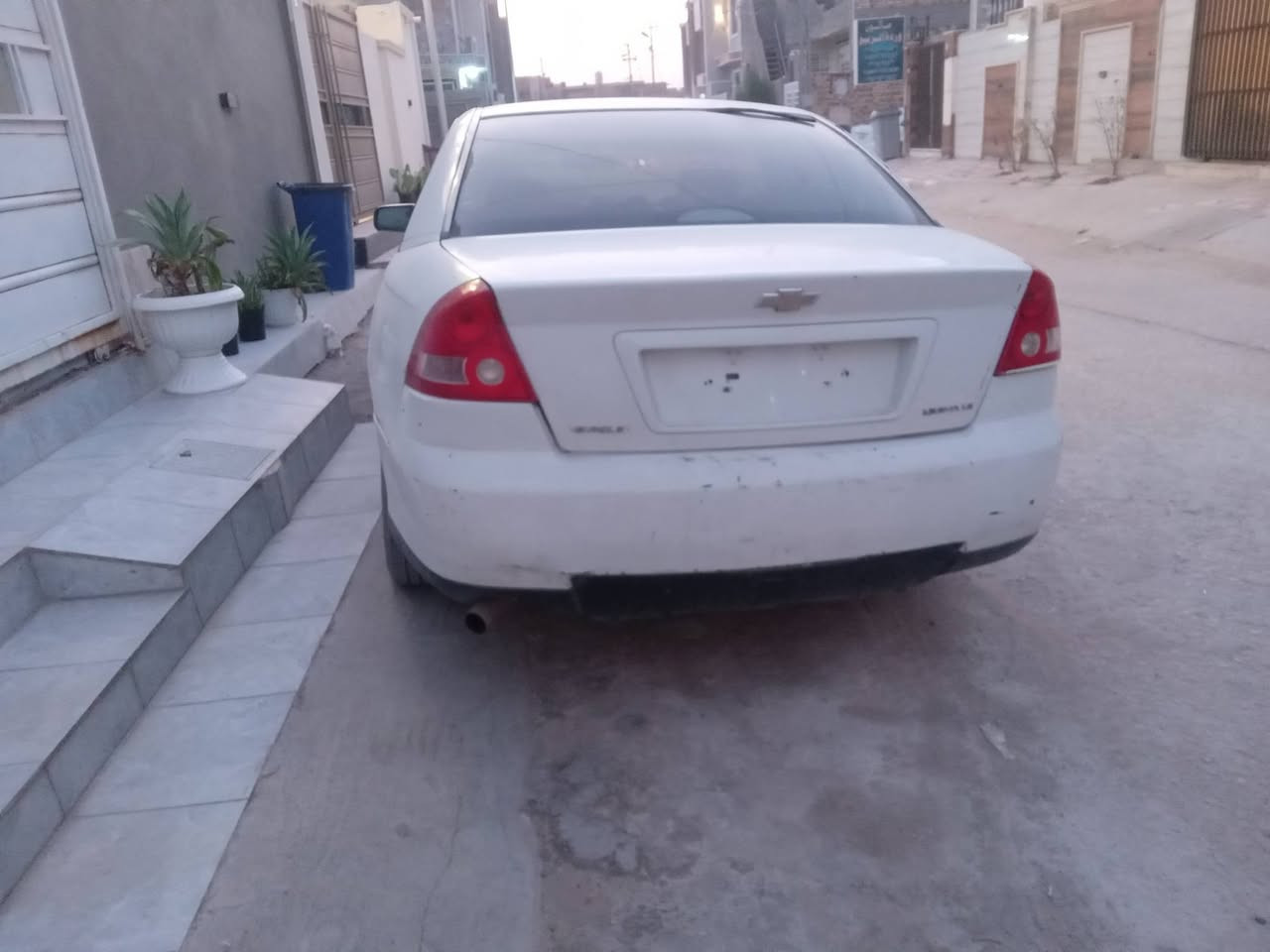 لومينا مزاد وزارة الداخلية ٢٠٠٤ جاهزة تبريد تخم تاير كهربائيات ***********
