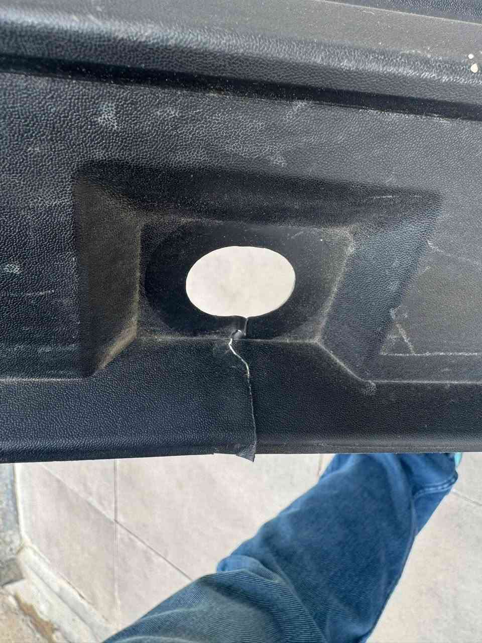 السلام عليكم 
دوسه بلاستيك لراف فور موديل
RAV4
2019
2020
2021
2022
جهة اليسار
Part Number 75860-42030
بيها فطر بسيط كما موضح 
من تنشد يصير من جوه
السعر ٦٠ الف
بغداد / اليرموك
وتس اب
***********
