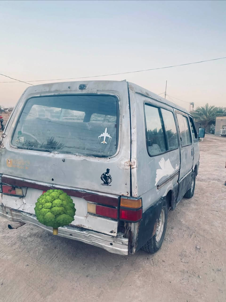 كيا للبيع موديل 93السعر 20وبيه مجال حك الجيه المكان بابل الشوملي الاستفسار ع الرقم ***********مكلفً بالنشر
