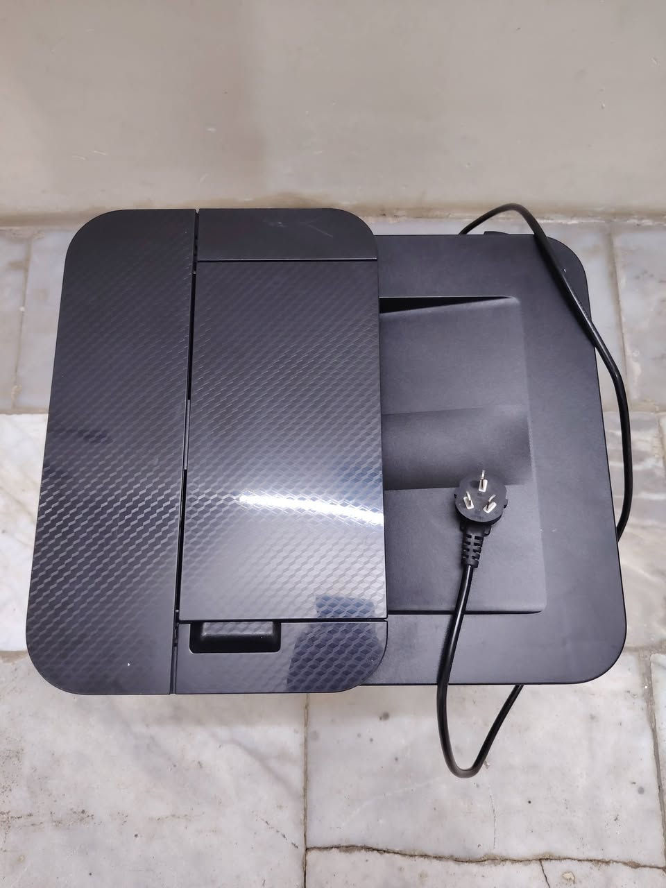 CANON i-SENSYS MF244dw طابعة نوع 
• نوع الطباعة: ليزر أحادي اللون (أسود وأبيض فقط).
• الوظائف: 3 في 1 (طباعة، نسخ/استنساخ، ومسح ضوئي/سكنر).
• الميزات اللاسلكية: تدعم الاتصال عبر الواي فاي (Wi-Fi) والطباعة من الهاتف.
• تدعم الطباعة على الوجهي
المكان بغداد الدولعي الرقم ***********
