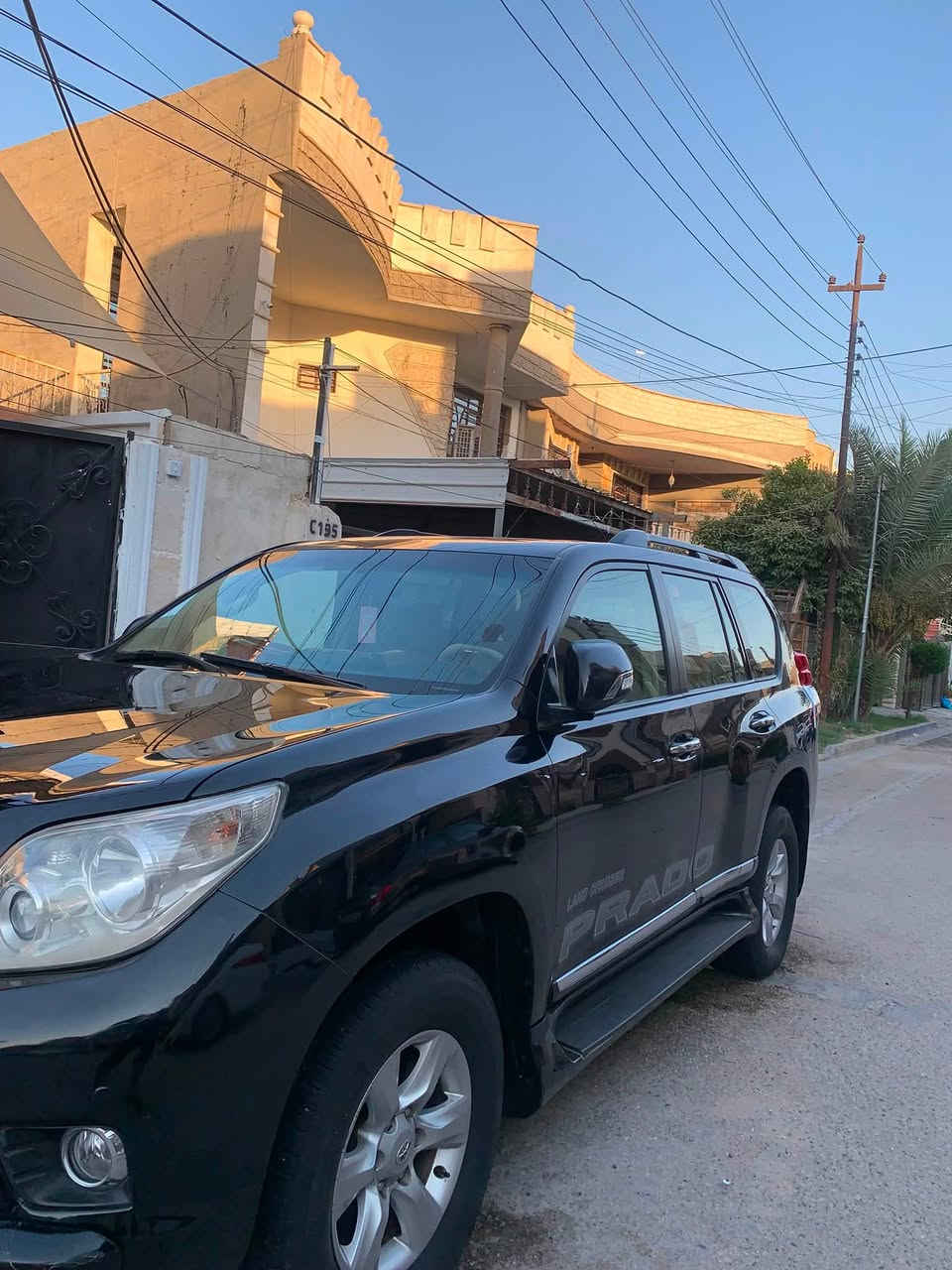 السلام عليكم للبيع براد ٢٠١٢ كويت فول مواصفات بيهة صبغ نص جاملغ امامي وكلث قطع بارد صغار رقم بغداد باسمي السعر ٢٠٠ وبيها مجال مكان بغداد السيدية مكين ٦ سلندر ممفتوحة الستفسار ***********

