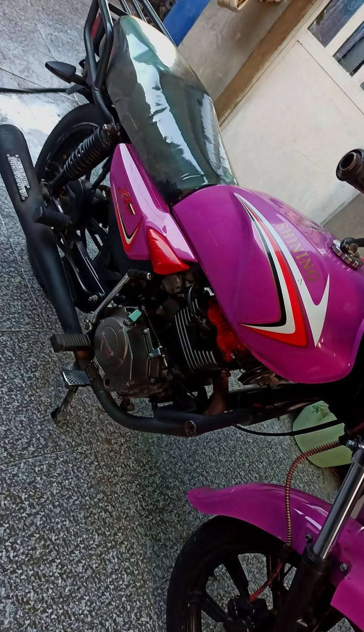 بيع مستعجل وسعر مناسب 
للبيع او مراوس 
شاينك باب اول فحل موديل 25.لون مميز وردي 🩷
اوراق كاملة سكنر.. ولايت زنون ✨
وشرط احلى من الصور ومابيها نقص ومكفولة
#مكاني_بابل_الحمزة_الغربي.   ***********
***********
والي عنده مراوس عادي نتراوس
