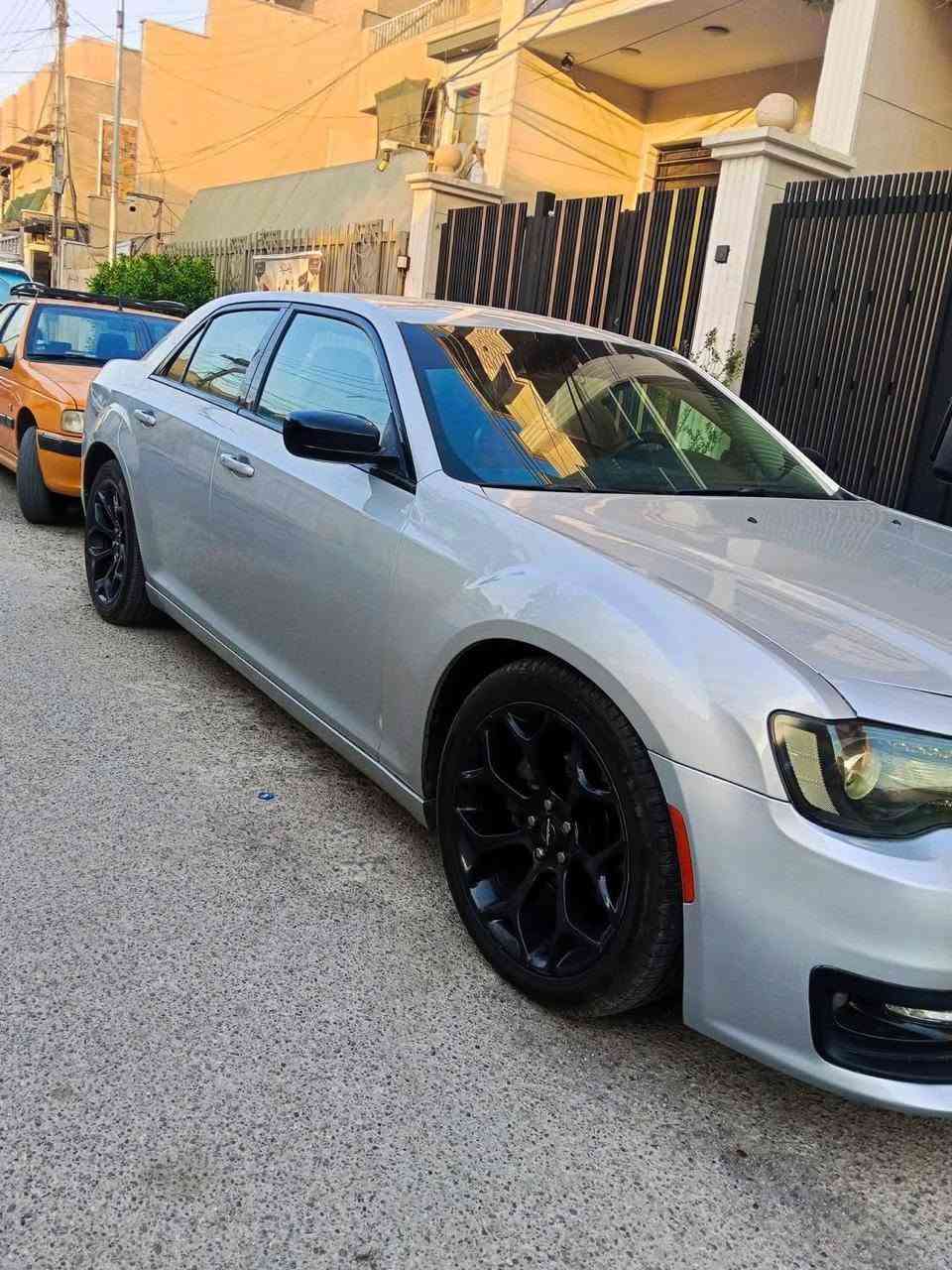 سلام عليكم اوباما 2019وارد امريكي صور الحادث موضح بل صور الجوه السياره مال بيت مو مال خط ممشاهه 104الف وحلوه فول مواصفات عده الفتحه ب225وبيه مجال للطيبين *********** ميثم الدراجي ❤بغداد البنوك
