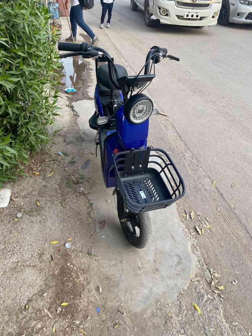 دراجة شحن • نضيفه • بطاريات جدد