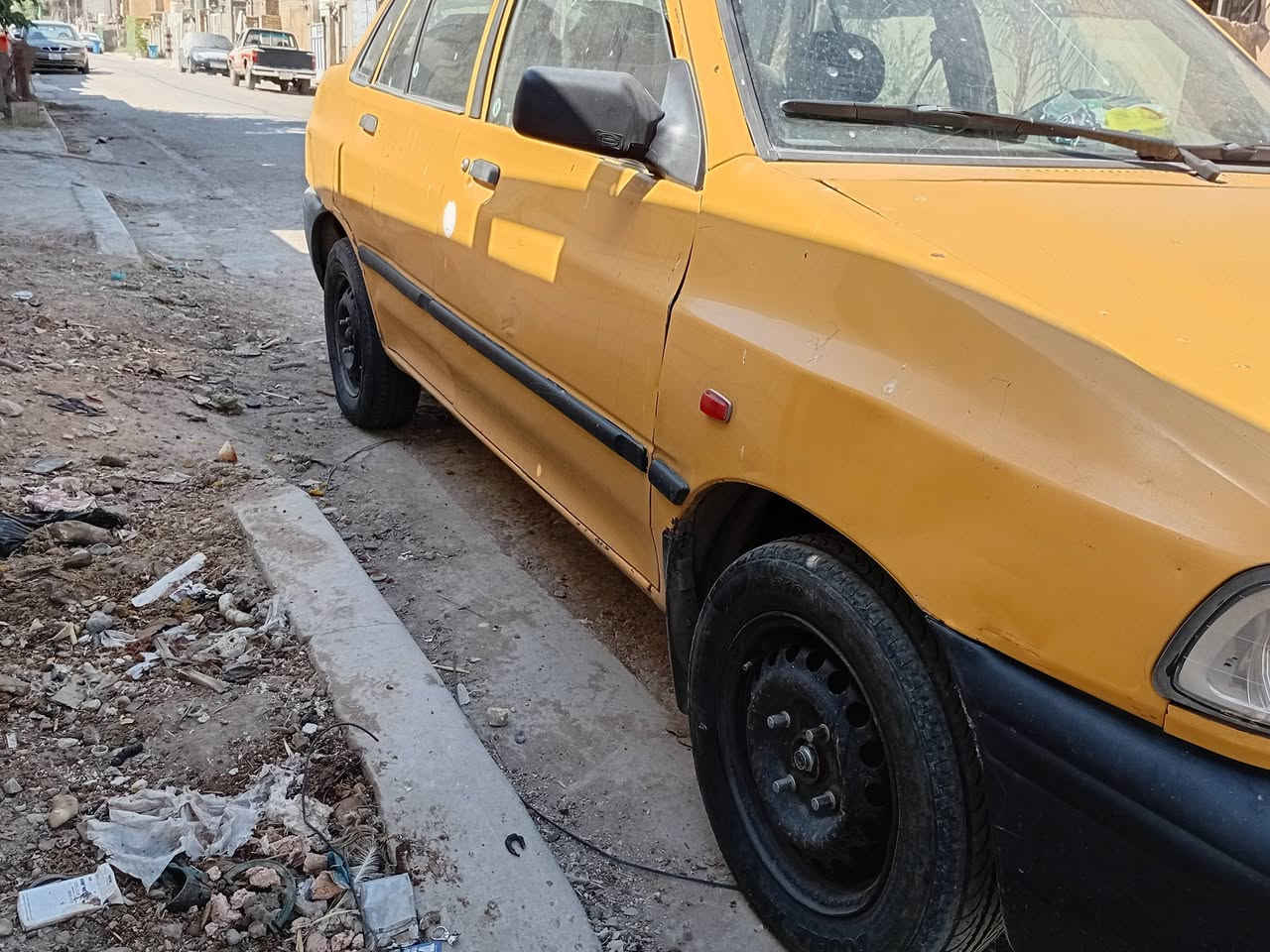 السلام عليكم من رخصة الادمن سايبا ٢٠١٢ كير محرك حداديه مصفره هيءه وغرامات بيع مستعجل تحويل ثاني يوم السعر ١٤ قفل سياره حلوه بغداد الزعفرانية ***********
