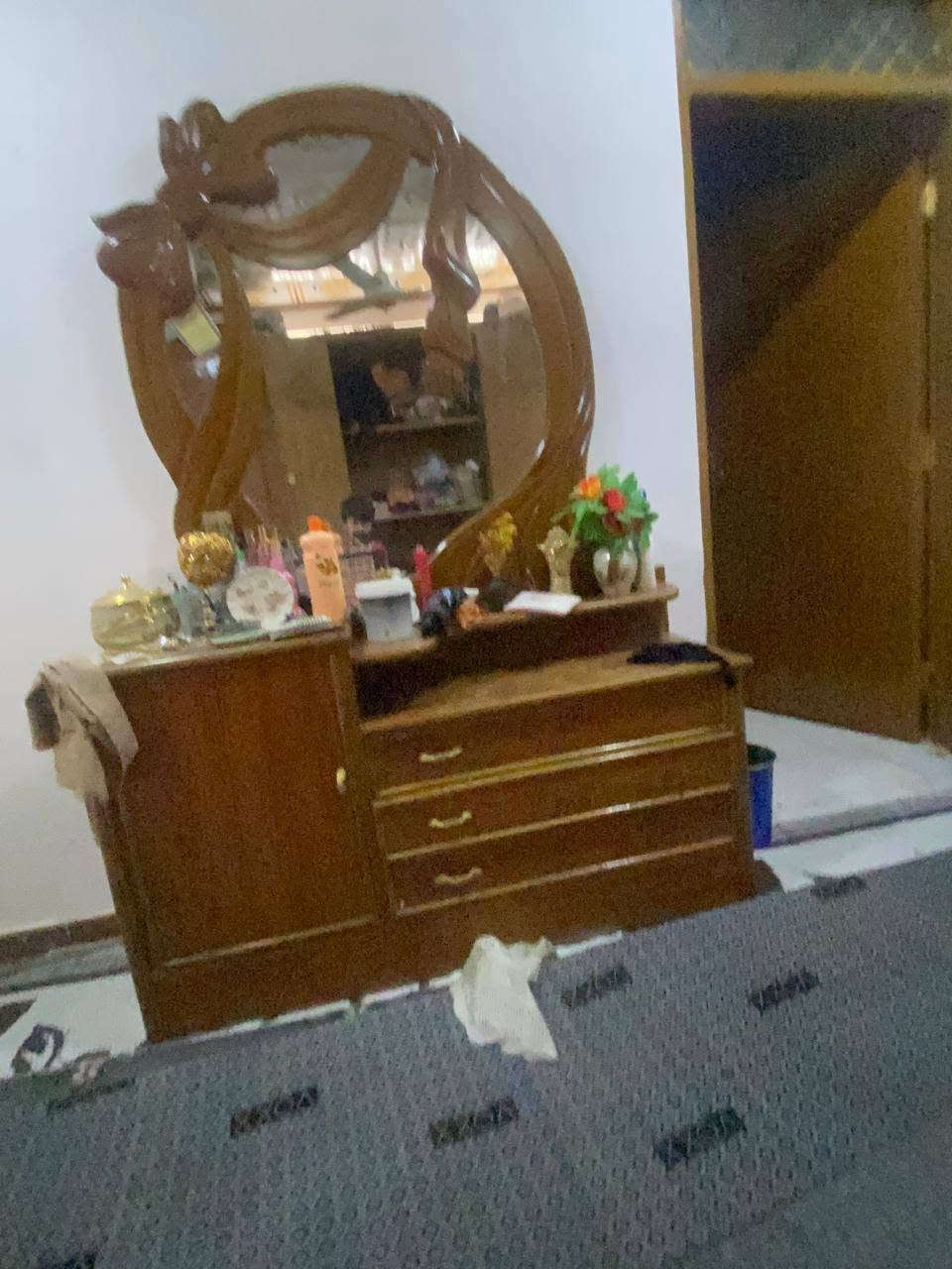السلام عليكم غرفه نوم صاج تسكام درجه أولى للبيع السعر مليون وربع *********** النجف, العراق
