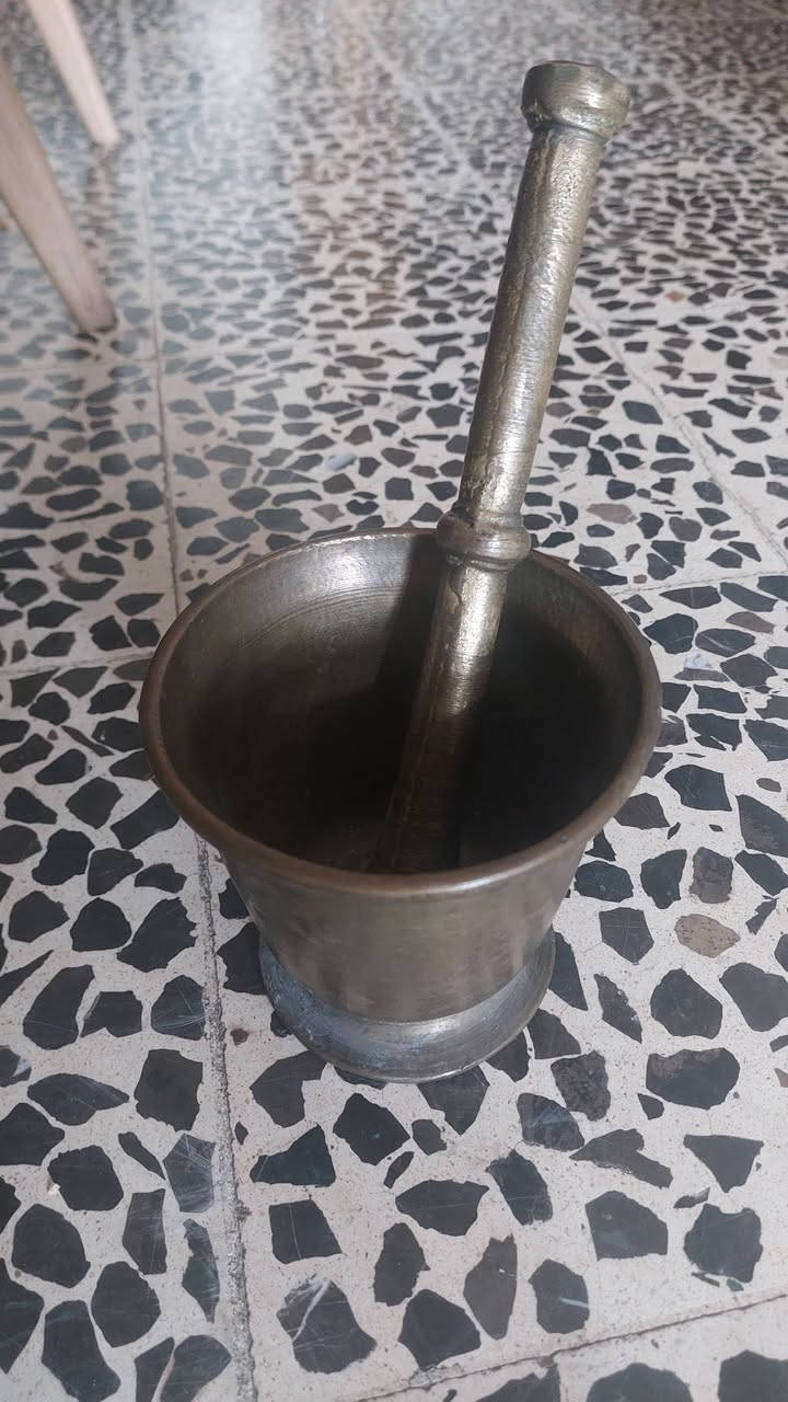 هاون ثقيل • مستعمل • عامرية