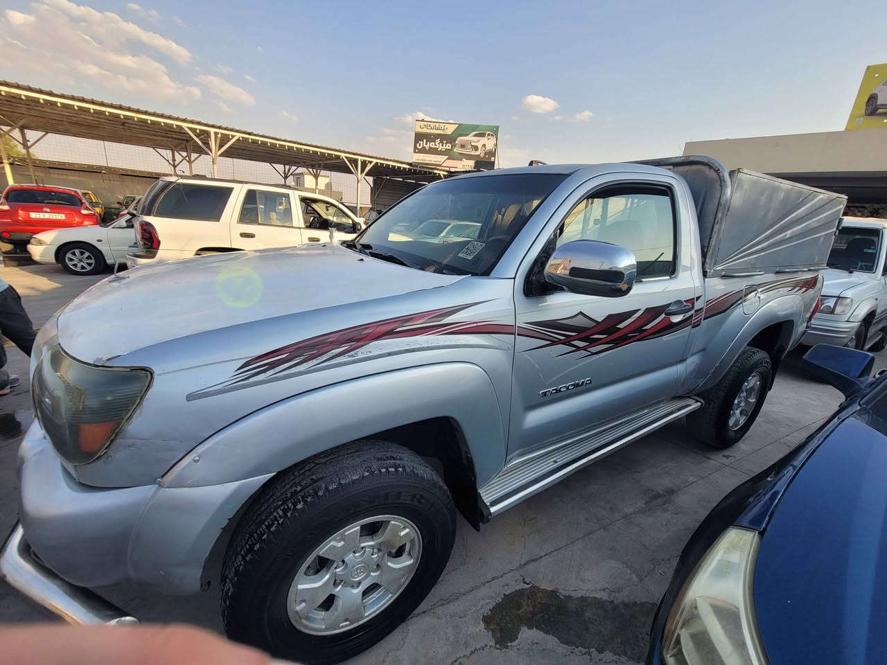 فول عادي 
دةبل ئةكسل 
مةكينةي VVT
مةنةفيسي هةية و كودي  بو كراوة 
مالي دوستة 
*********** السليمانية, العراق
