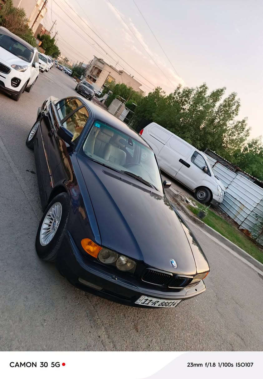 خفاش 730 • محرك V8 • موديل ١٩٩٥