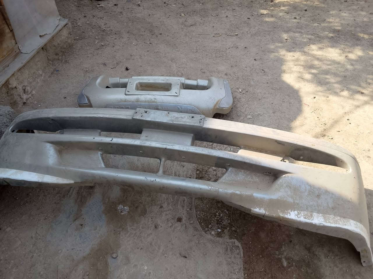 قطع غيار • سيارات