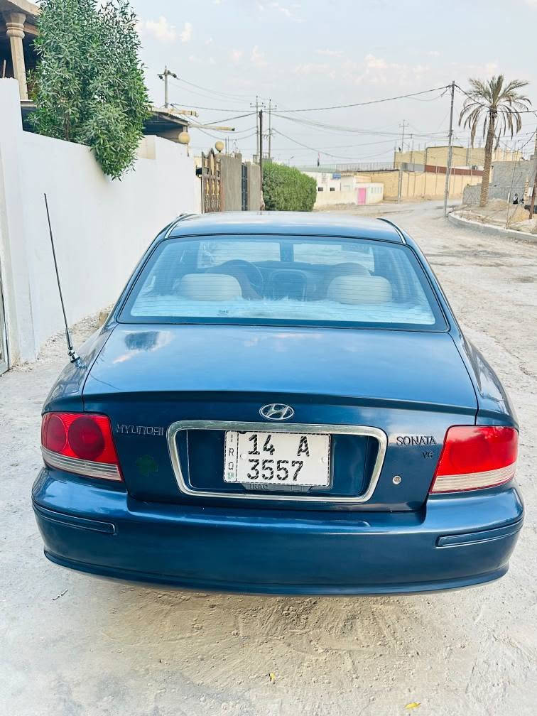 سوناته • ٢٠٠٥ • ٦سلندر