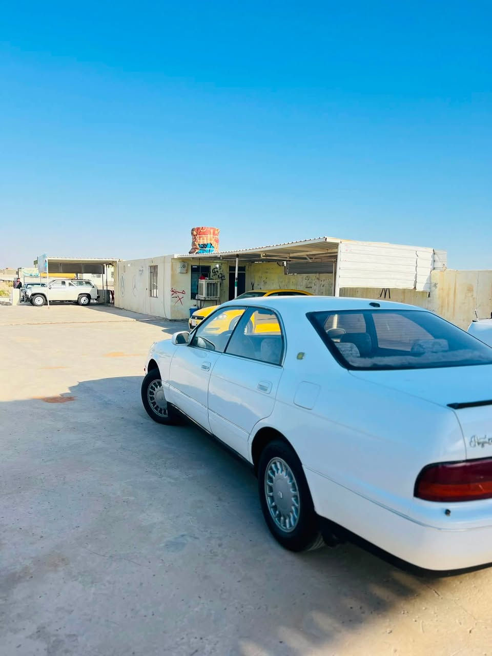 السلام عليكم سياره بطه متصل للبيع موديل 1992 محرك كير 2500 شرط تبريد ثلج صدر تايرات كلو نضيف رقم صلاح الدين الماني شرط التحويل بيها مكانين صبغ ازغار فقط سياره بلاديه وجاهزه
سعر55 وبيها مجال
اتصال ***********
