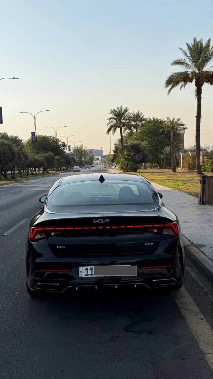 السلام عليكم kia k5 gtlin 2023  فول وارد امريكي صور الحادث بالمنشور السيارة ماشية 33 الف كيلو متر    حجم المحرك 1600تيربو 
  بأسمي تحويل ثاني يوم 

  المواصفات: 

🔺️بصمة ابواب 

🔺️ تشغيل عن بعد 

🔺️ صندوق ذكي (يفتح عند الأقتراب)

🔺️ كرسي السائق كهربائي 

🔺️تبريد امامي منفصل  (2 مناخ) 

🔺️ رادار امامي توقف ذاتي 

🔺️قيادة ذاتيه (تحديد مسار ومثبت ستيرنج)

🔺️4 انظمة قيادة 

🔺️ستيرن رياضي حرف D 

🔺️اطفاء ذاتي للسيارة 
وبعد مواصفات الـGT line المعروفة
السعر:  145 ورقة 
4 قطع صبغ والتعمير مالتها درجة اولى تجي وتشوف مكانها بغداد حي جميلة

للإستفسار :*********** بغداد, العراق

