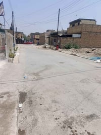 الحسينيه الراجديه • أكثر من ٣ غرف • سطح كبير