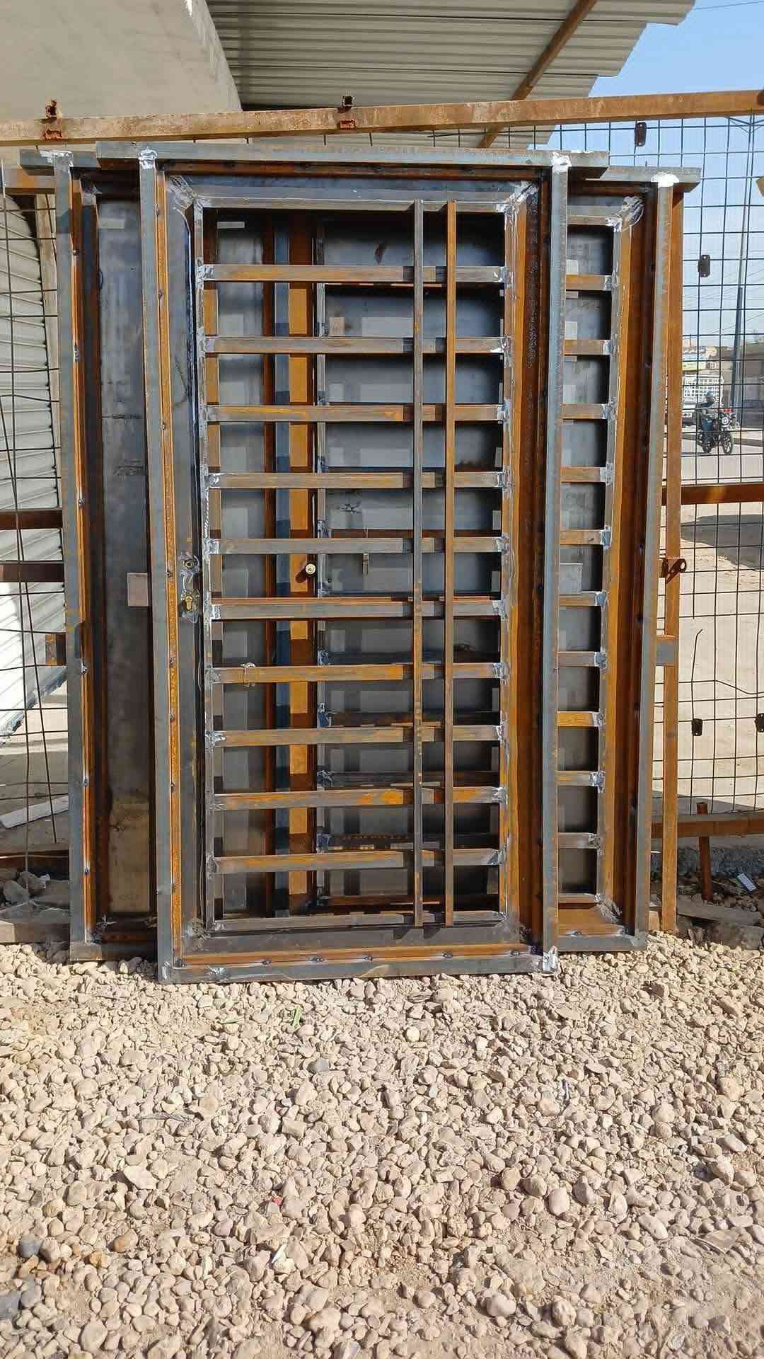 حدادة • أبواب وشبابيك • شغل درجة أولى