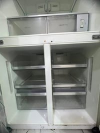 ثلاجة LG • ناصرية مركز • للبيع
