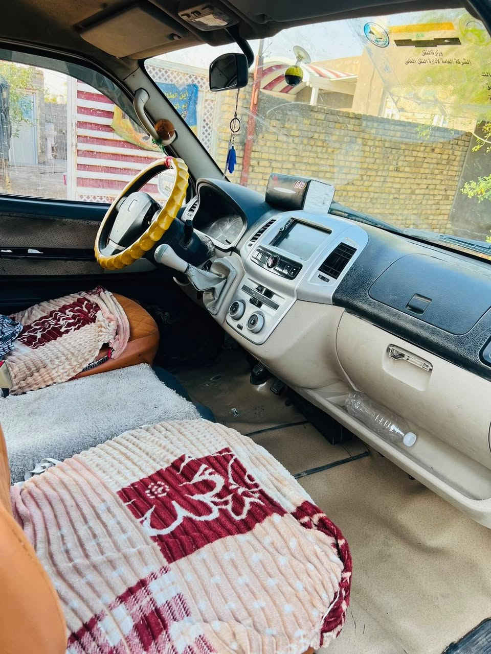 السلام عليكم
جمبي H1 موديل ١٤ سيارة مصفره هيئه وغرامات گير اكسل محرك كفالة تبريد تدفئه شغال دوشمه ارضيه جاهزه سعرها ٧٥ وبيها مجال بسيط الرقم للاستفسار 
*********** المكان ميسان
