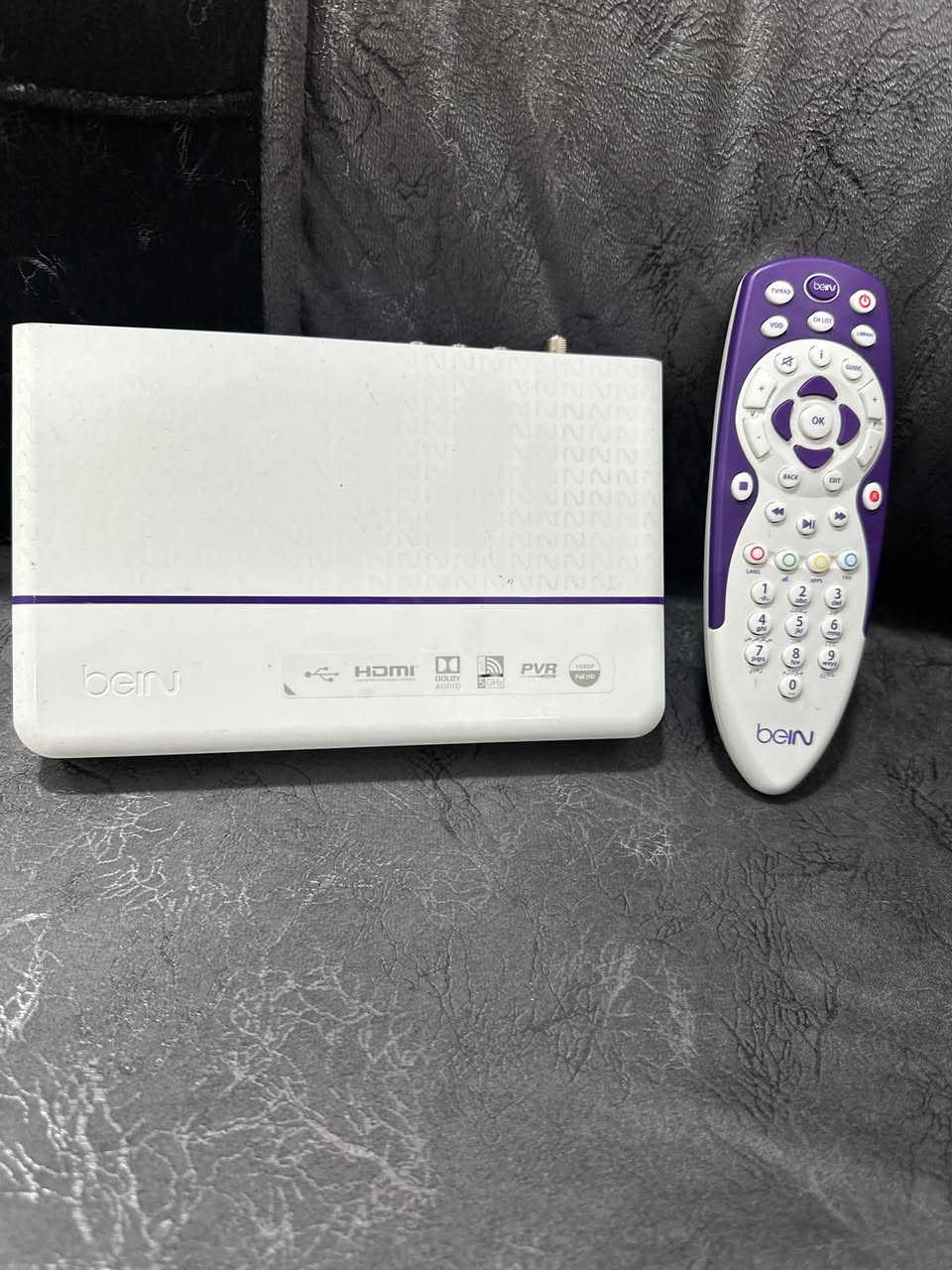 جهاز bein
متوفر بيها كُل قنوات الرياضية و السينمائية مستخدم بس 3 اشهر يجيك كامل جاهز بل كارتونة وياه وايراته كلها ويجي بل كارتون جهاز فول فول نضافة الابشدة 

* الجهاز غير مطلوب ( مو مديون ) فقط مخلص اشتراك 

  الارقام :

*********** 

***********

السعر خاص اتصل
