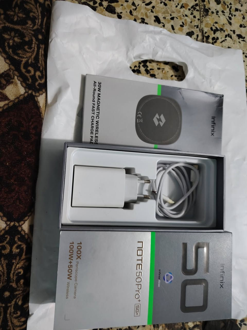 سلام عليكم
انفنكس نوت 50 برو بلص ذاكره 256 جهاز حيل نضيف شحن 100 واط بعده بل ضمان كامل ملحقات 465 الف مجال بسيط مكاني بغداد السيديه *********** واتساب
