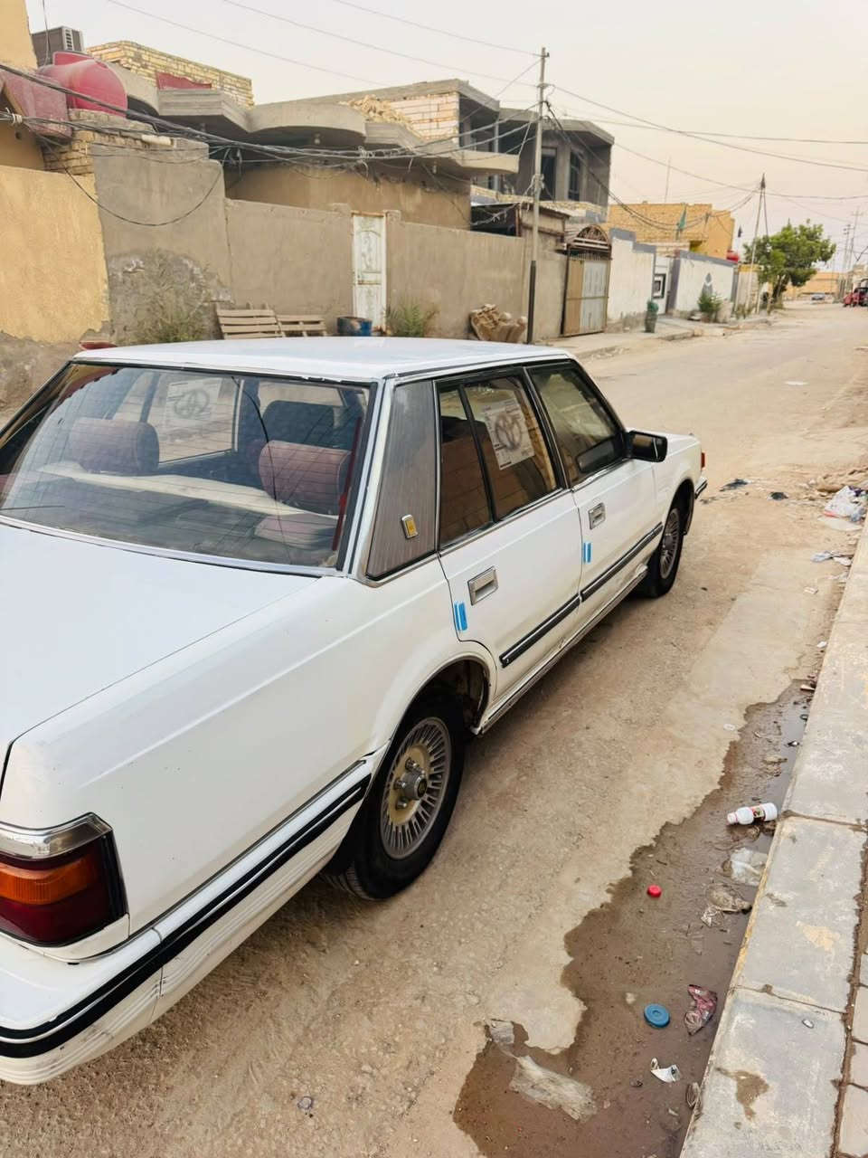 سلام عليكم 
سوبر موديل1986للبيع تبريد شغال رقم بغداد محرك ففيتي جديد بالباكيت سياره خير من الله جاهزه كهربائيات شغاله  تبريد ثلج تخم تاير 53 وبيه مجال
مكان سياره ديوانية @رقم الهاتف ***********
